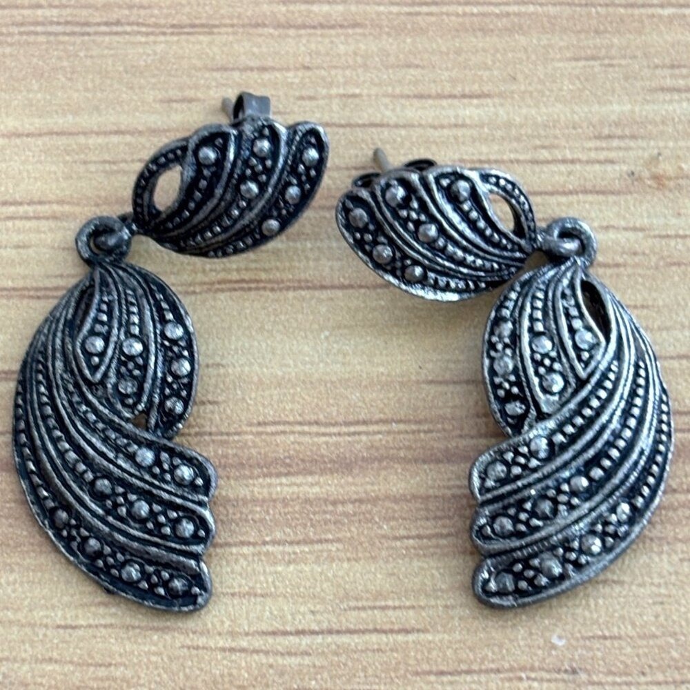 Earrings Marcasite Silver Tone Metal Post Back Vintage Style New with Tags
